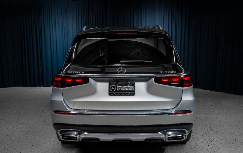New 2025 Mercedes-Benz Maybach GLS 600 4MATIC image 7
