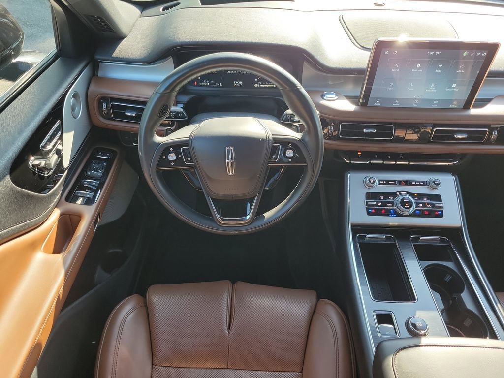 Certified 2022 Lincoln Aviator Reserve w/ Equipment Group 201A image 18