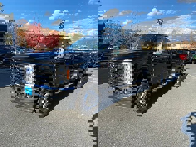 New 2026 Ford F350 XL w/ XL Chrome Package AWD/4WD image 3