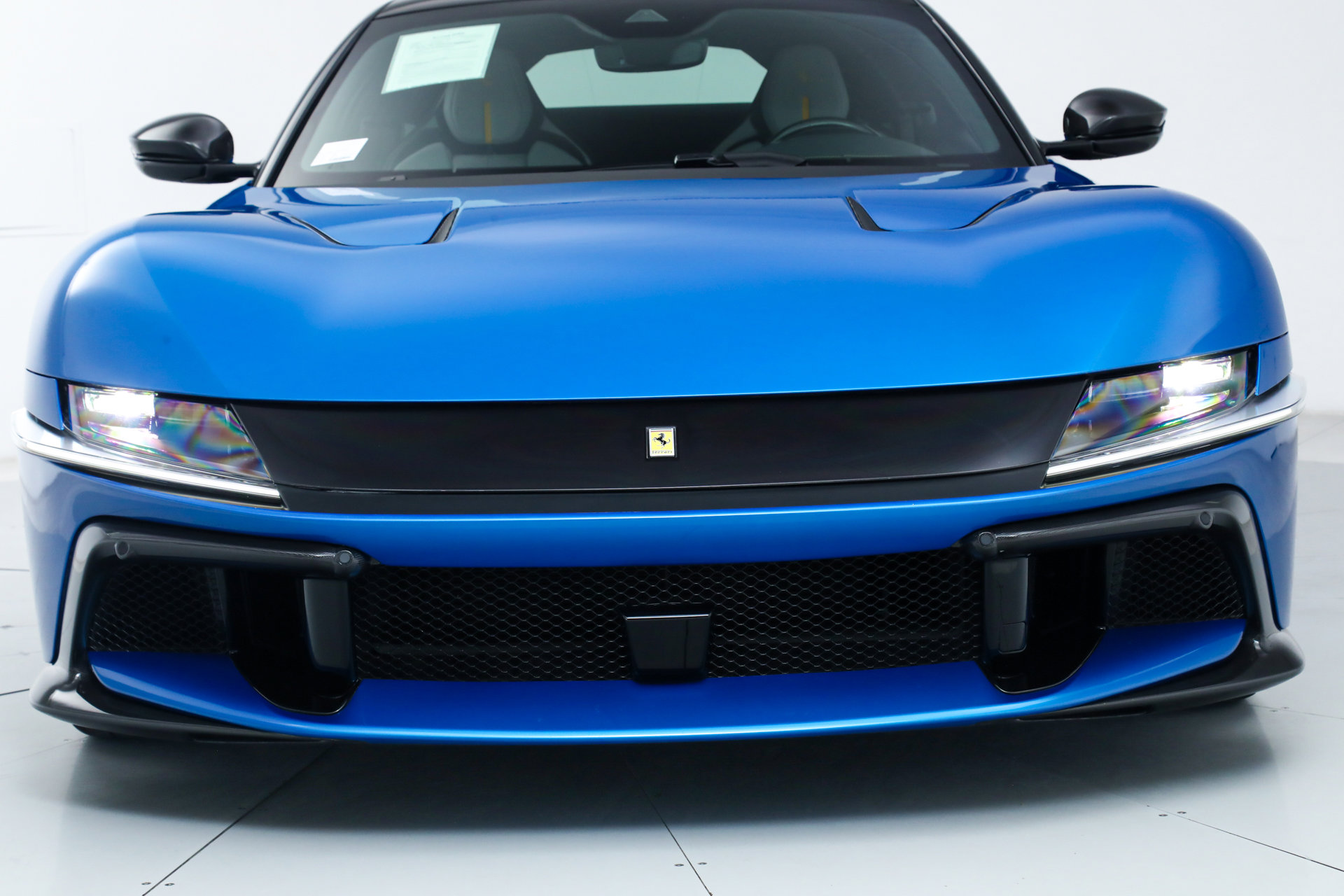 Certified 2025 Ferrari 12Cilindri image 12