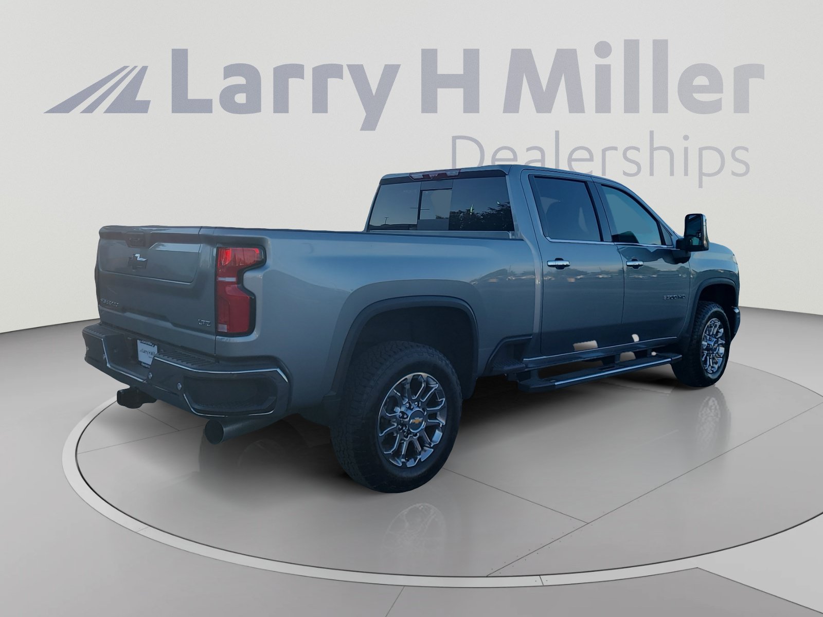 New 2026 Chevrolet Silverado 3500 LTZ w/ LTZ Plus Package AWD/4WD image 5
