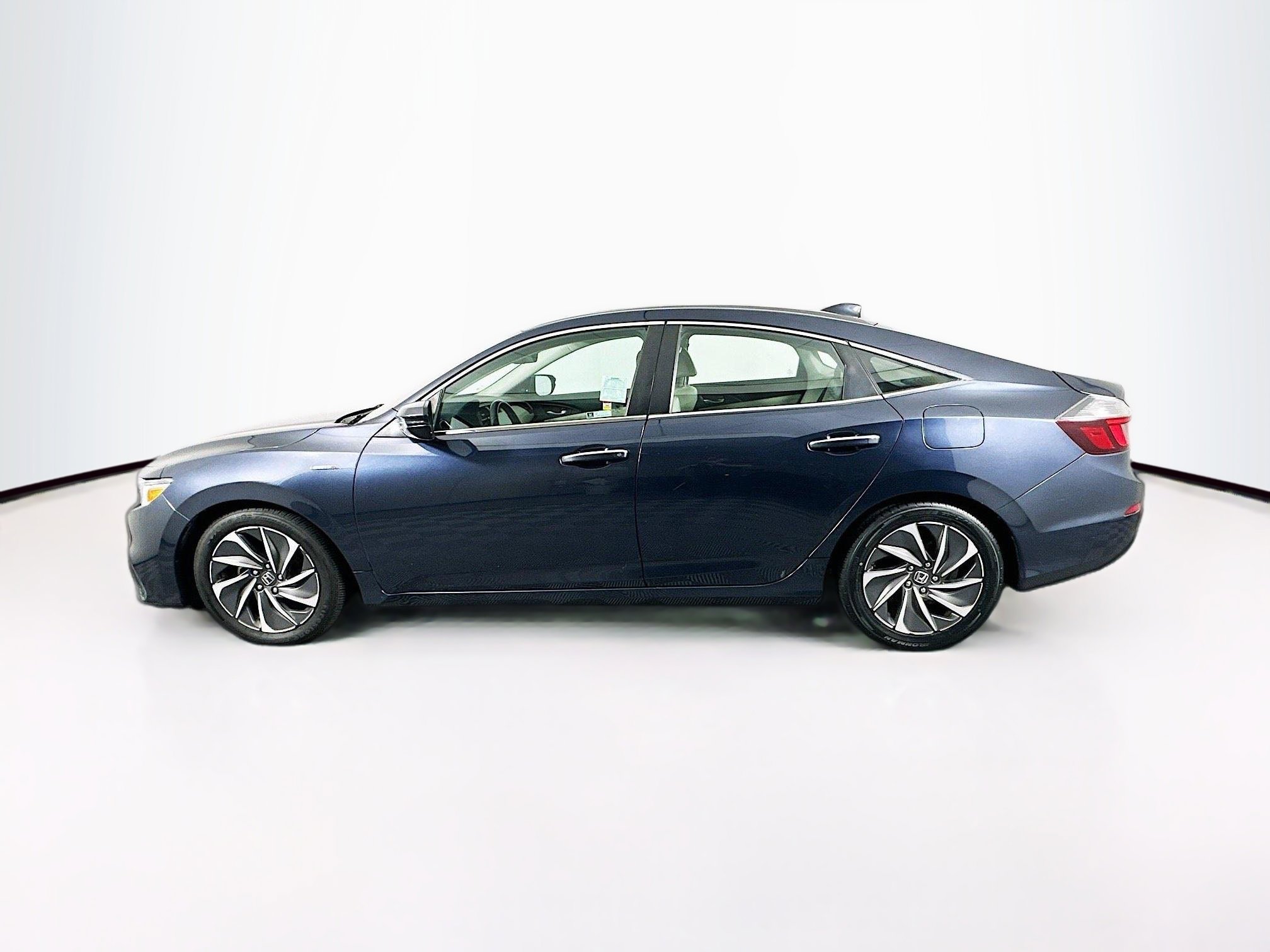 Used 2019 Honda Insight Touring image 4