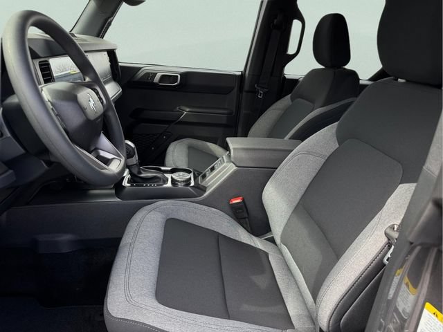 New 2026 Ford Bronco 4-Door AWD/4WD image 9