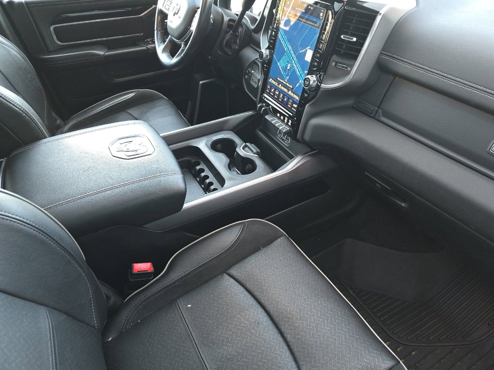 Used 2020 RAM 3500 Laramie AWD/4WD image 14