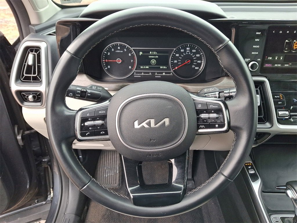 Used 2022 Kia Sorento EX image 22