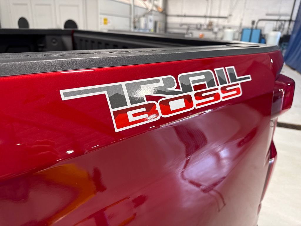 Used 2023 Chevrolet Silverado 1500 LT Trail Boss w/ Protection Package AWD/4WD image 54