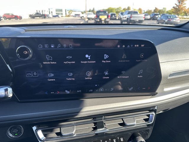 New 2026 Chevrolet Traverse LT w/ Sun and Wheel Package image 15