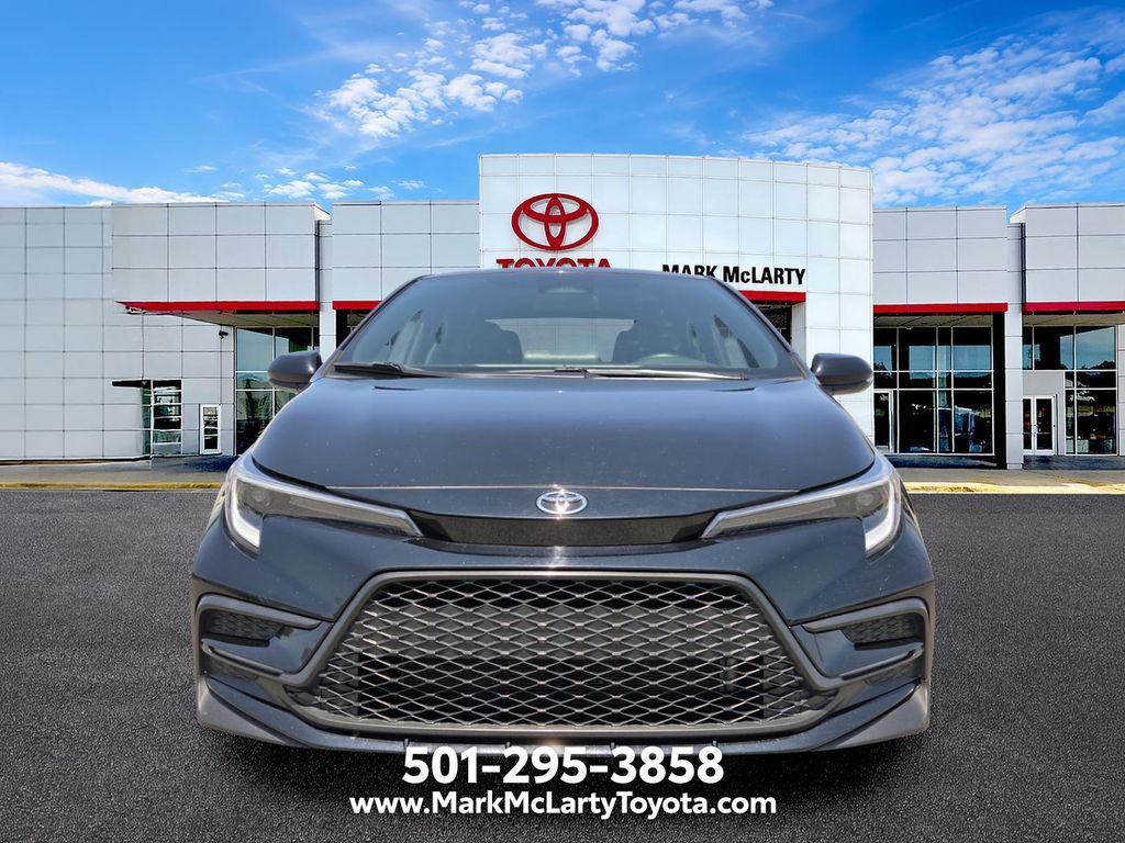 Used 2025 Toyota Corolla SE FWD image 8