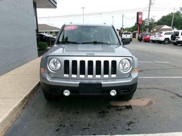 Used 2016 Jeep Patriot Sport w/ Power Value Group AWD/4WD image 3