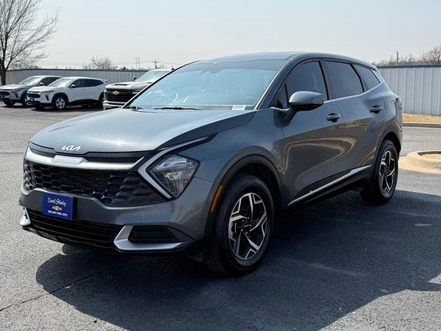 Used 2023 Kia Sportage LX image 8