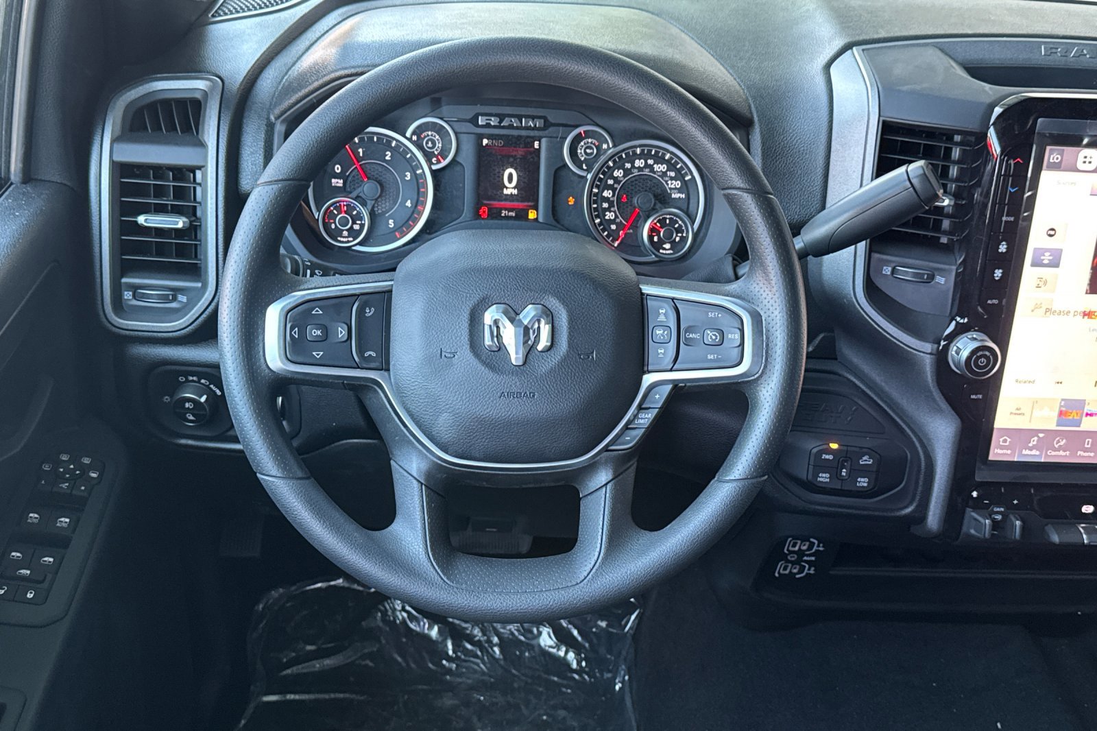New 2026 RAM 2500 Tradesman AWD/4WD image 13