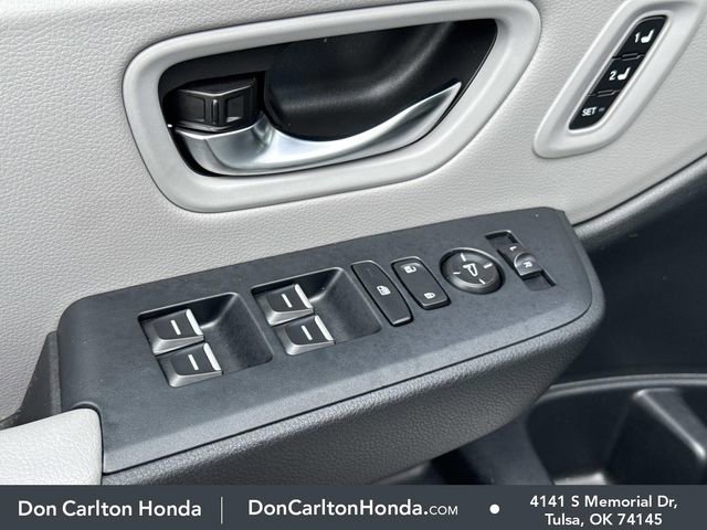 Certified 2025 Honda Pilot EX-L image 10