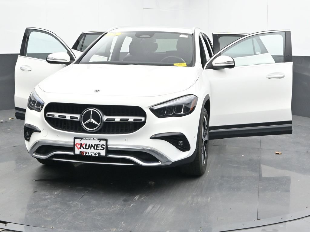 Used 2025 Mercedes-Benz GLA 250 image 54