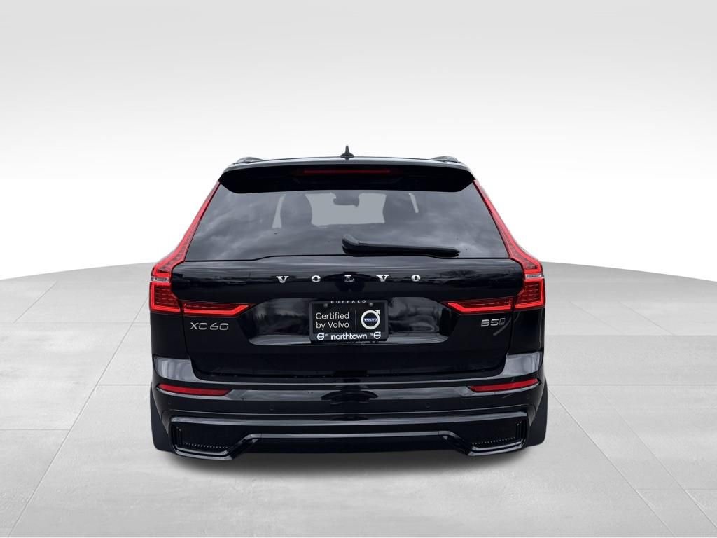 Used 2024 Volvo XC60 B5 Plus w/ Climate Package image 38