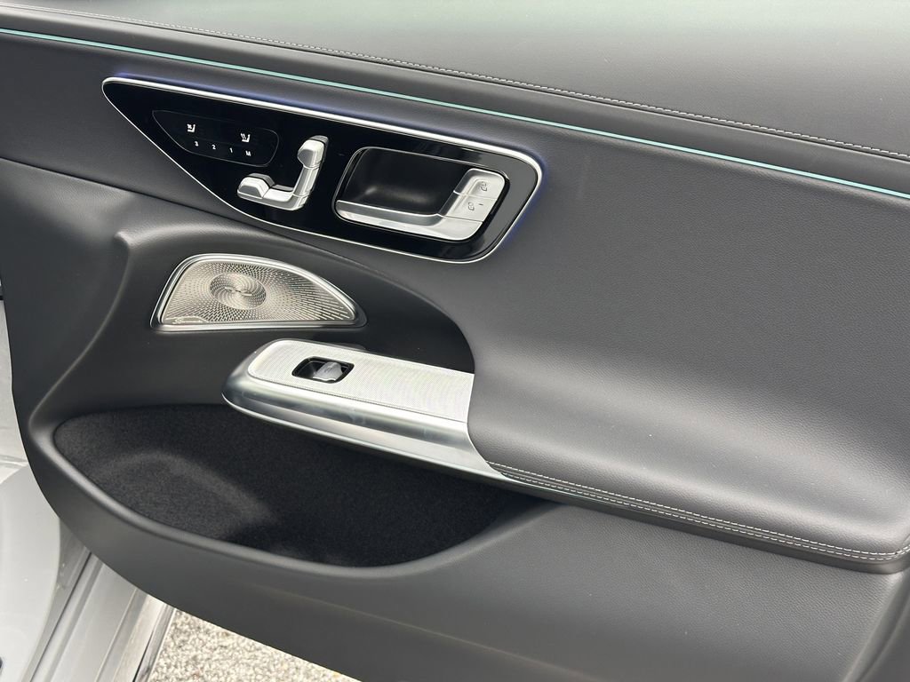 New 2026 Mercedes-Benz E 450 4MATIC Sedan image 16