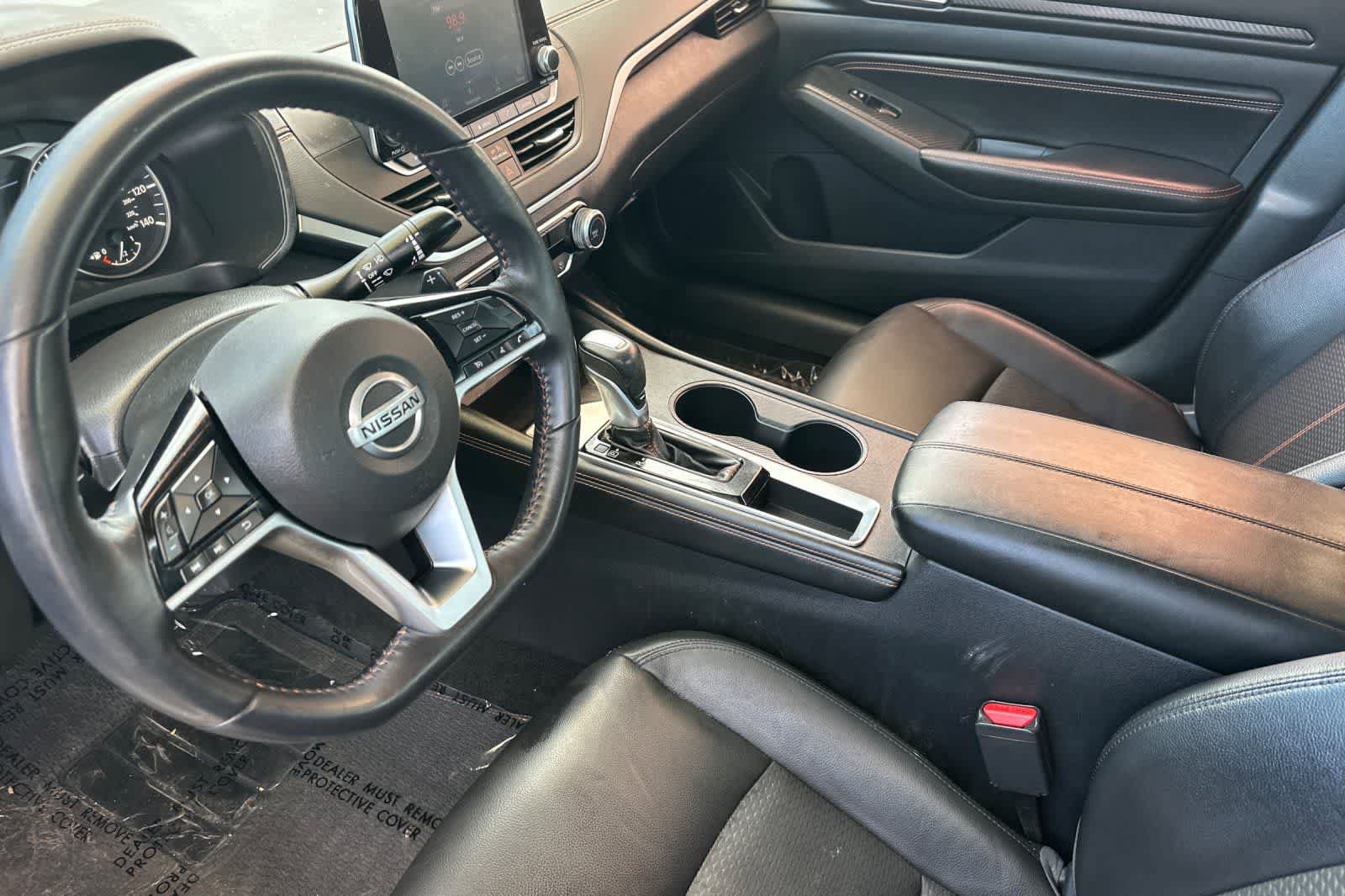 Used 2020 Nissan Altima 2.5 SR FWD image 12