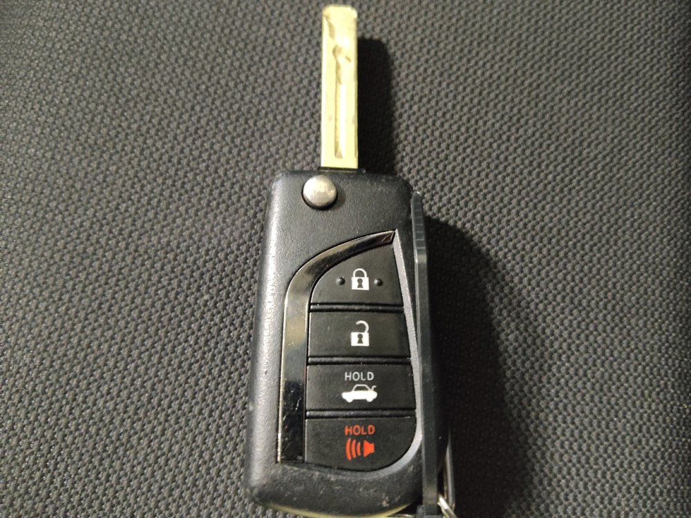 Used 2024 Toyota Corolla LE FWD image 32
