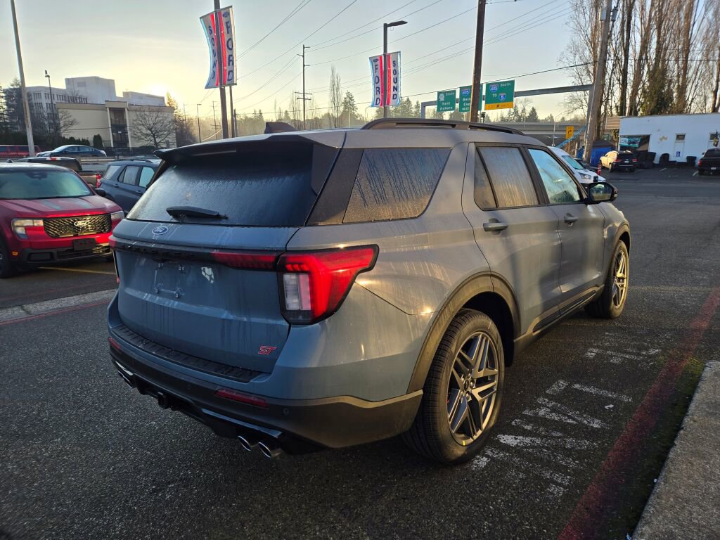 New 2026 Ford Explorer ST w/ Sun And Sound Package AWD/4WD image 5