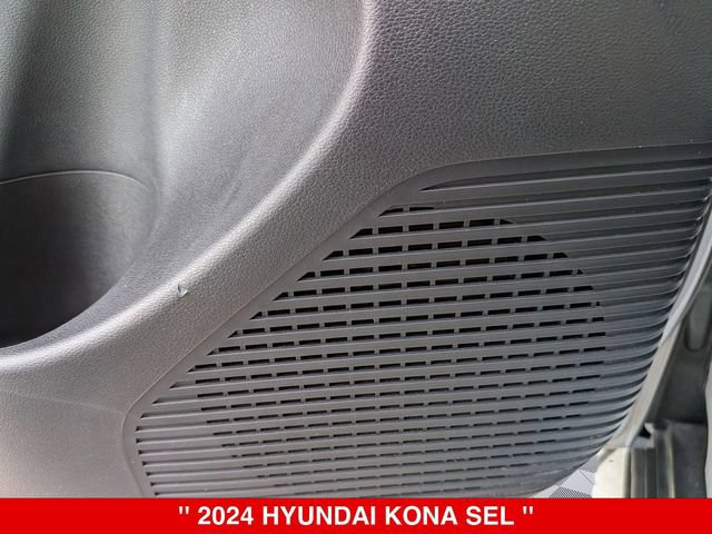 Used 2024 Hyundai Kona SEL AWD/4WD image 14