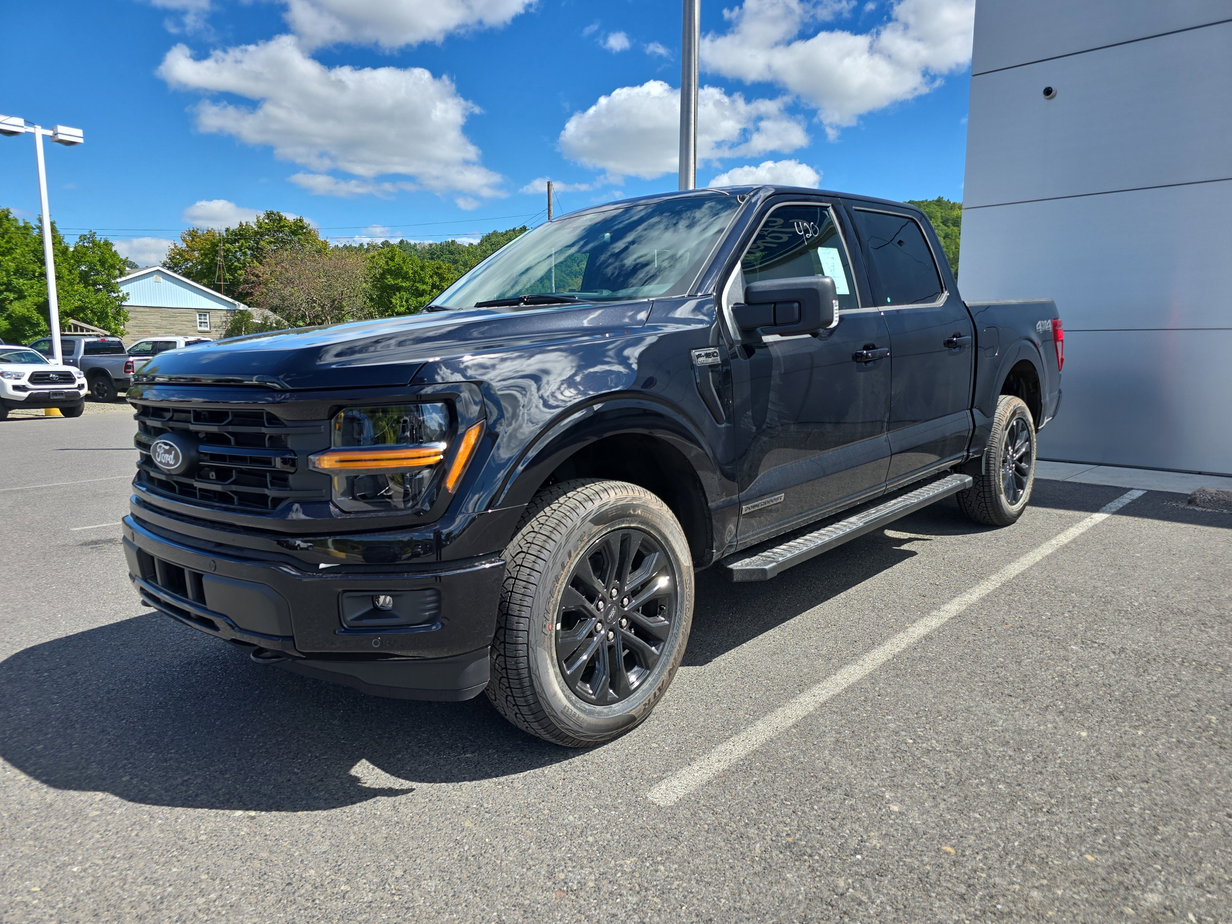 New 2025 Ford F150 XLT image 8