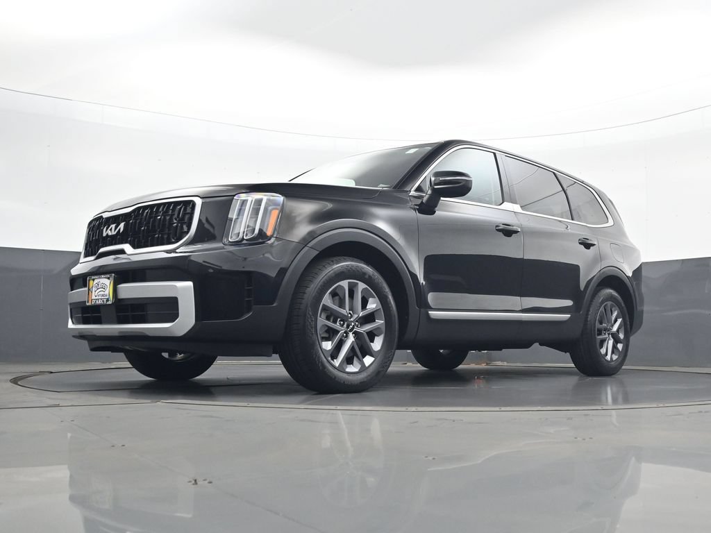 Used 2024 Kia Telluride LX AWD/4WD image 22