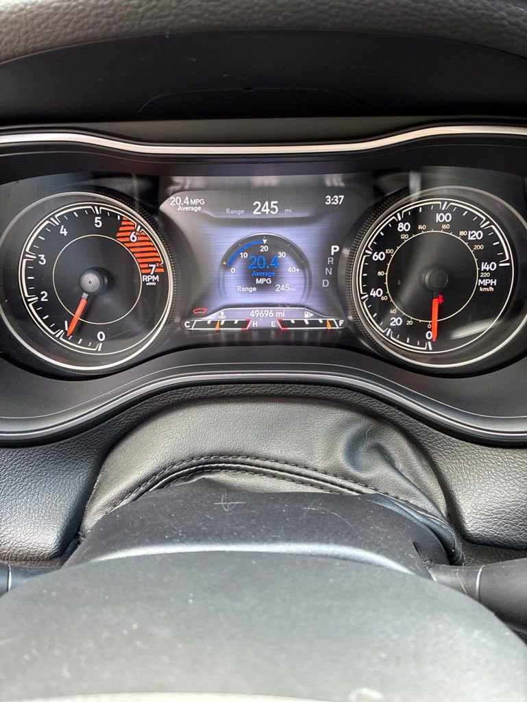 Used 2020 Jeep Cherokee Limited AWD/4WD image 25