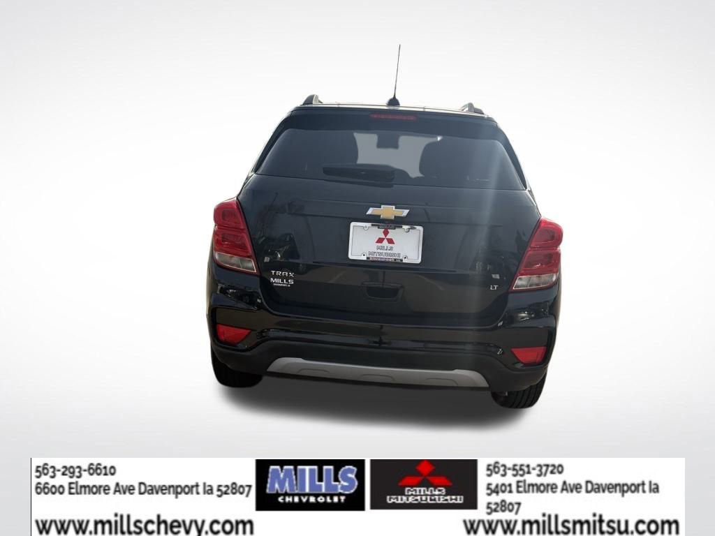 Used 2017 Chevrolet Trax LT w/ LT Convenience Package FWD image 6