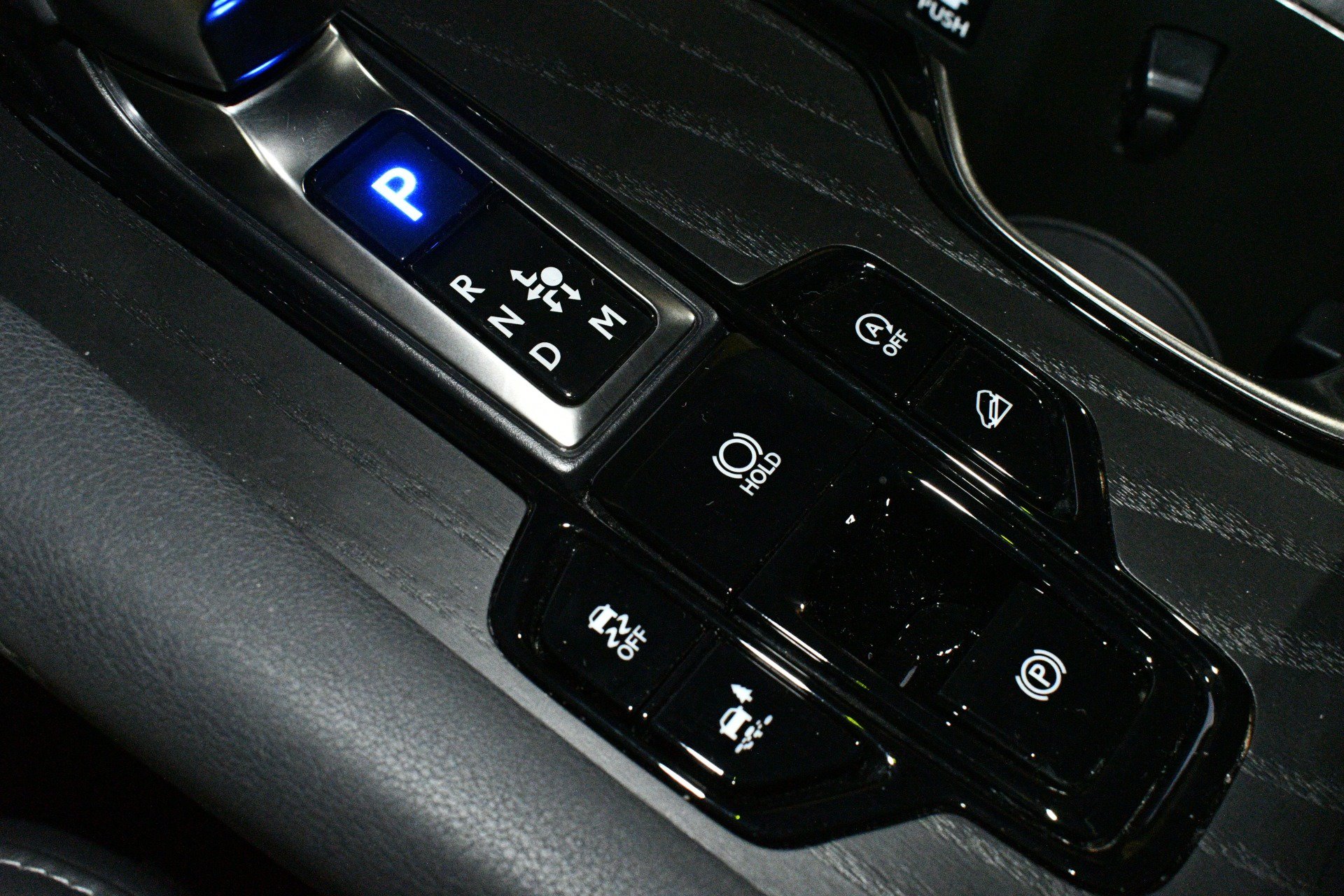 Used 2023 Lexus RX 350 AWD w/ Accessory Package image 38