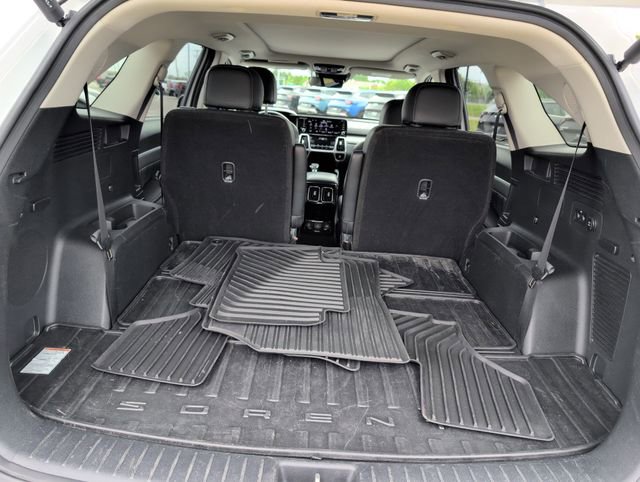 Used 2023 Kia Sorento SX AWD/4WD image 5