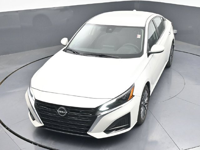 Used 2023 Nissan Altima 2.5 SV FWD image 31
