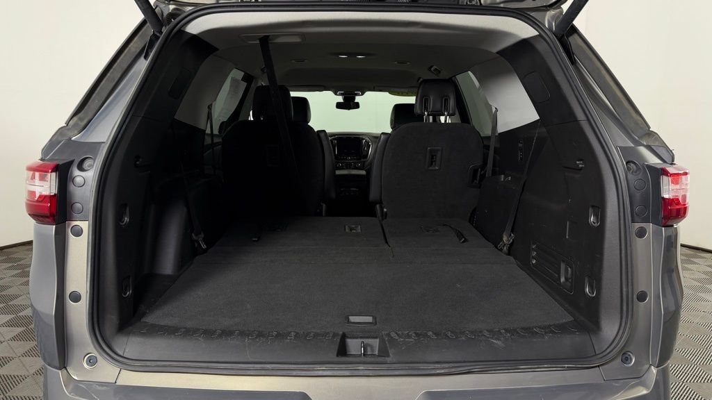 Used 2018 Chevrolet Traverse Premier AWD/4WD image 11