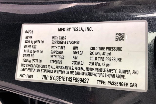 Used 2025 Tesla Model 3 Performance image 35