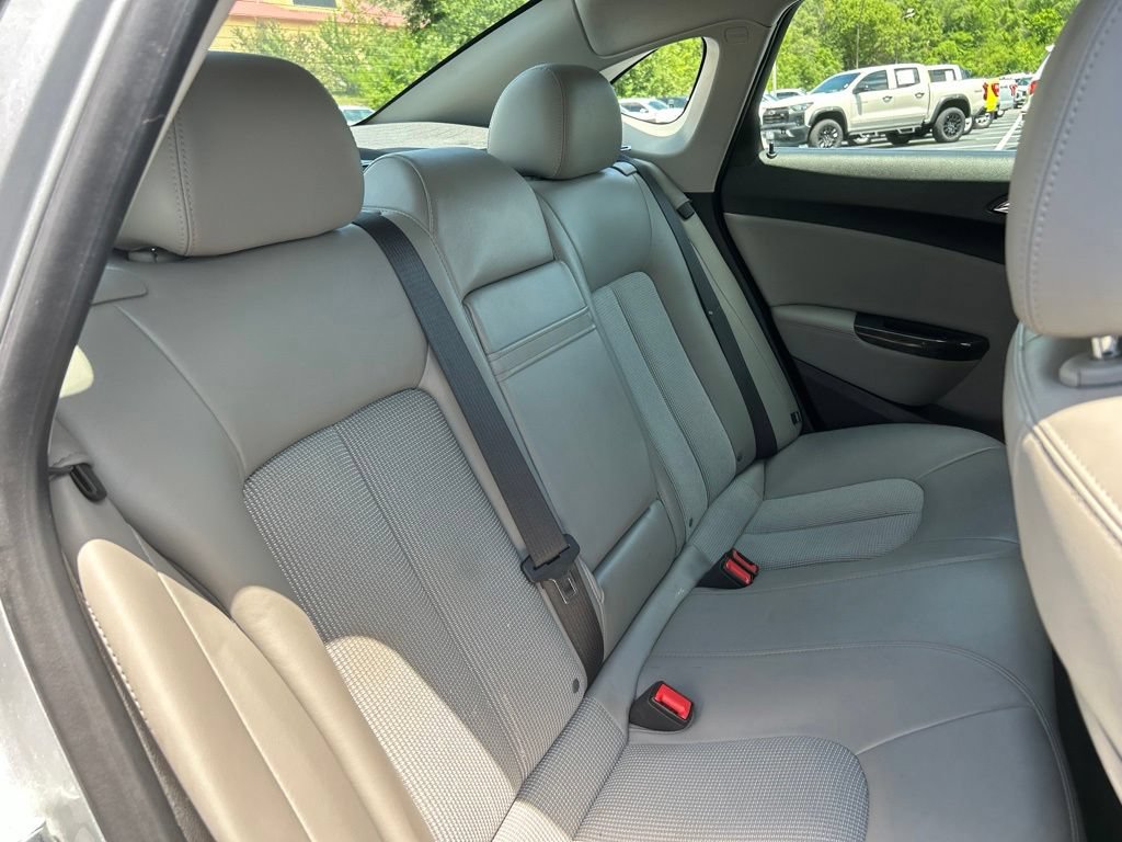 Used 2014 Buick Verano FWD image 34