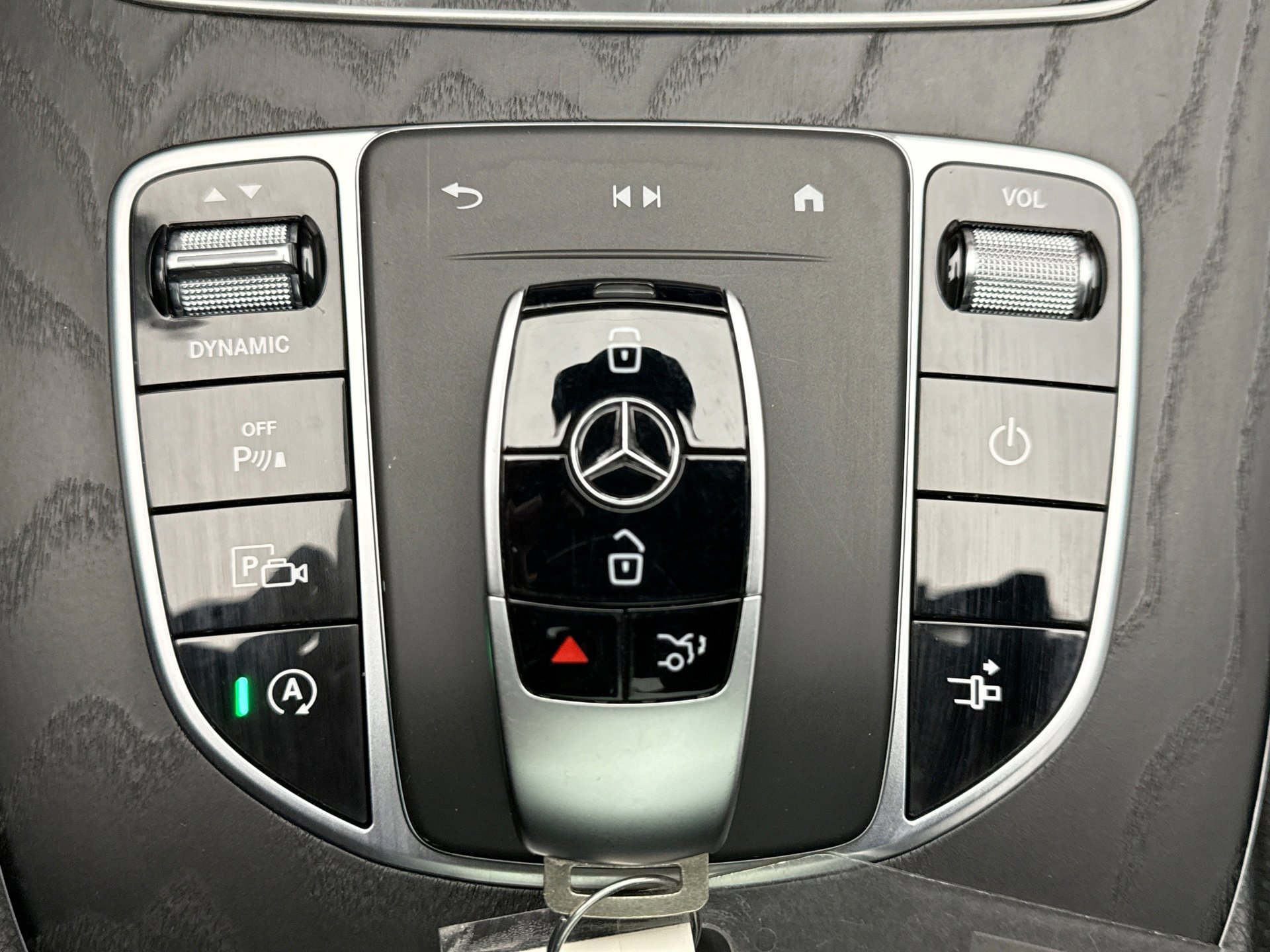 Used 2021 Mercedes-Benz E 450 4MATIC Coupe image 9