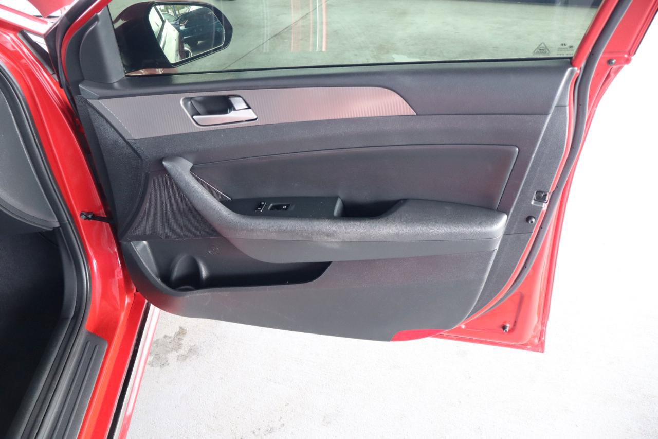 Used 2018 Hyundai Sonata Sport FWD image 37