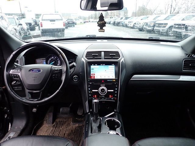 Used 2018 Ford Explorer Sport image 12