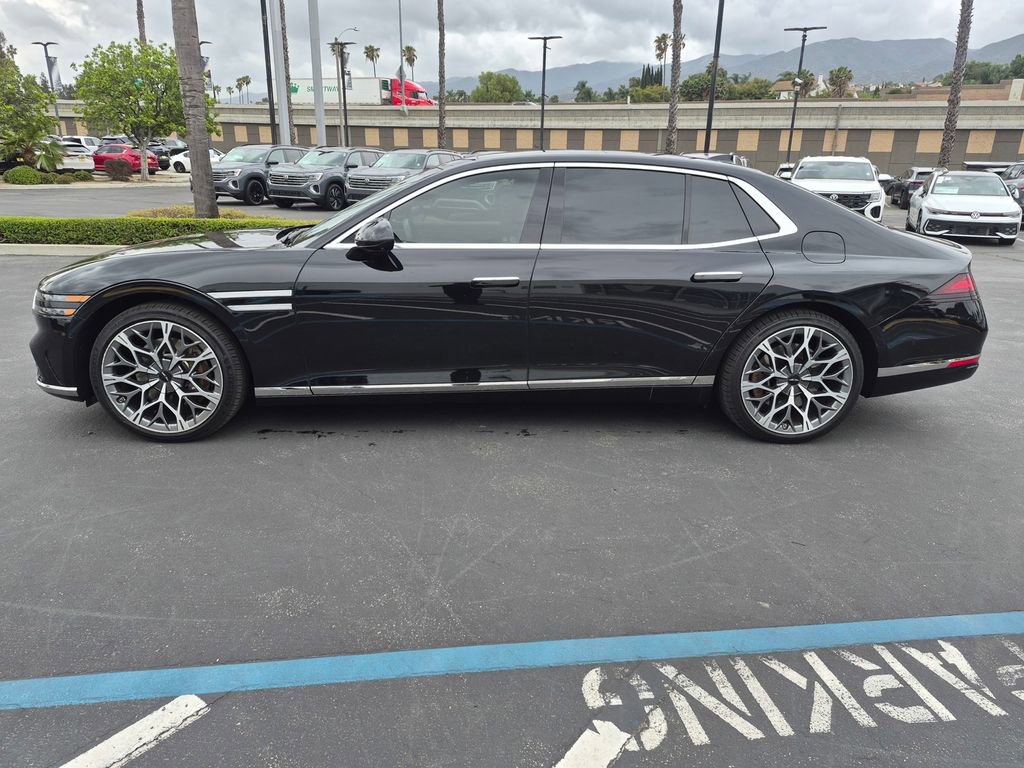 Used 2023 Genesis G90 3.5T AWD/4WD image 4