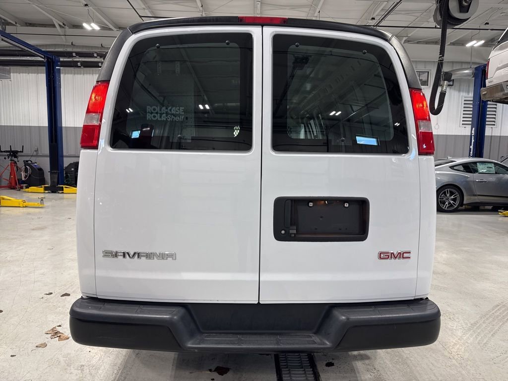 Used 2020 GMC Savana 2500 Work Van w/ Driver Convenience Package image 8