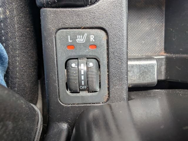 Used 2010 Subaru Forester 2.5X Premium image 24