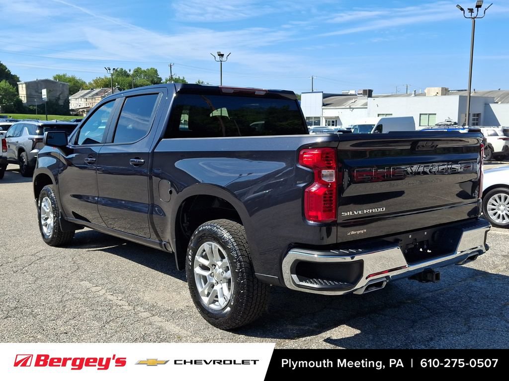 Certified 2023 Chevrolet Silverado 1500 LT w/ Z71 Off-Road Package AWD/4WD image 5