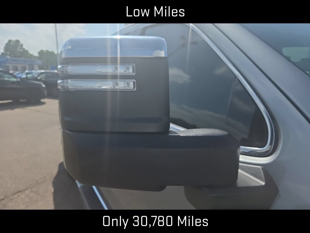 Used 2024 GMC Sierra 1500 SLT w/ SLT Premium Plus Package AWD/4WD image 2