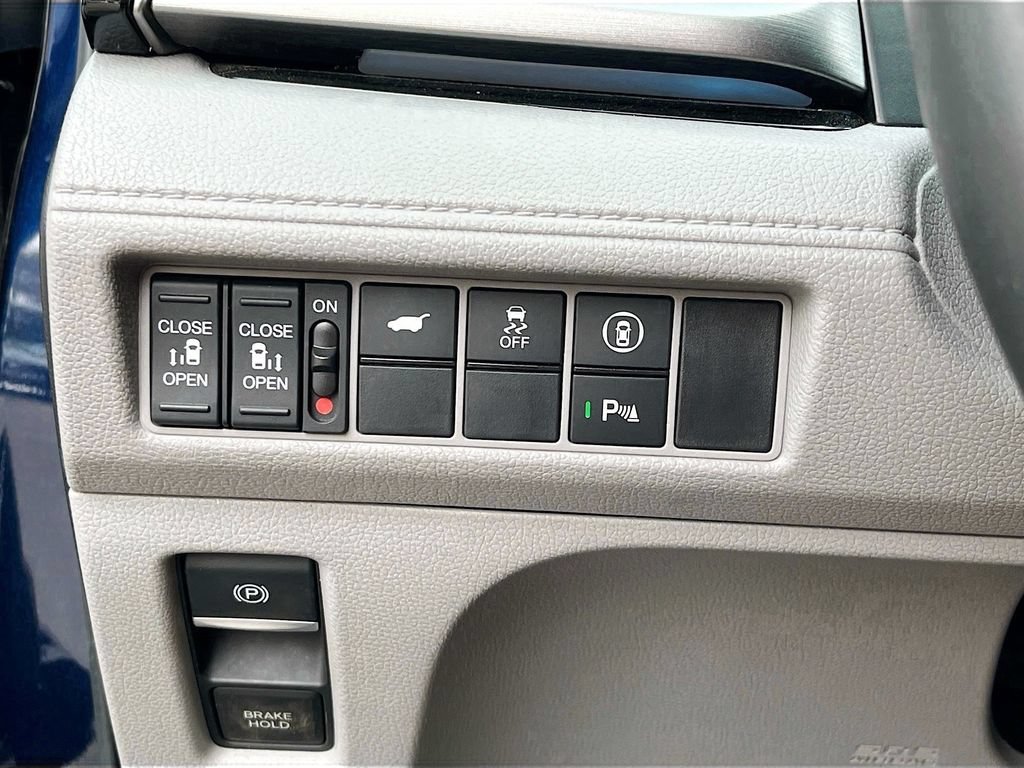 Used 2024 Honda Odyssey Touring image 10