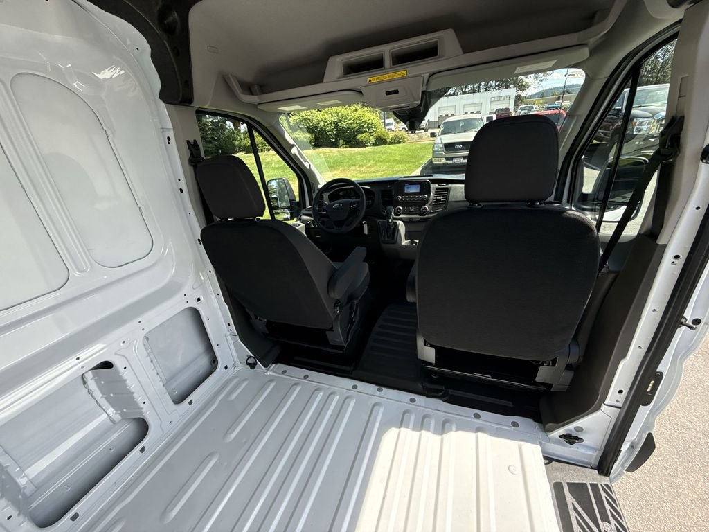 New 2025 Ford Transit 350 148 Medium Roof AWD image 34