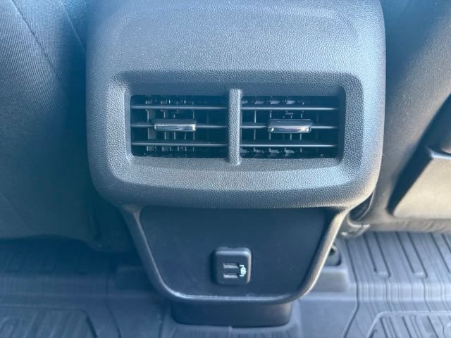 Used 2024 GMC Terrain SLE w/ LPO, Floor Liner Package FWD image 20