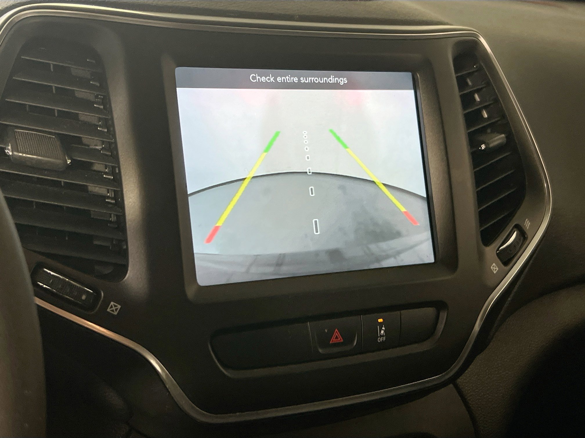 Used 2022 Jeep Cherokee Trailhawk w/ Premium Leather Package image 12