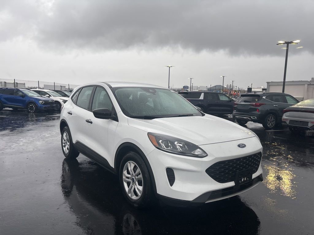 Used 2022 Ford Escape S image 1