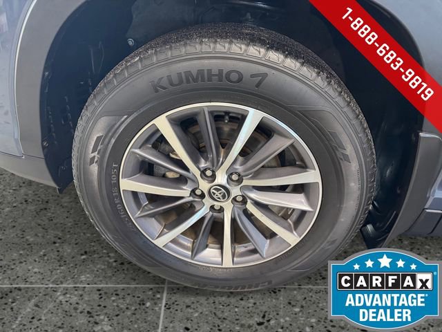 Used 2019 Toyota Highlander XLE image 25