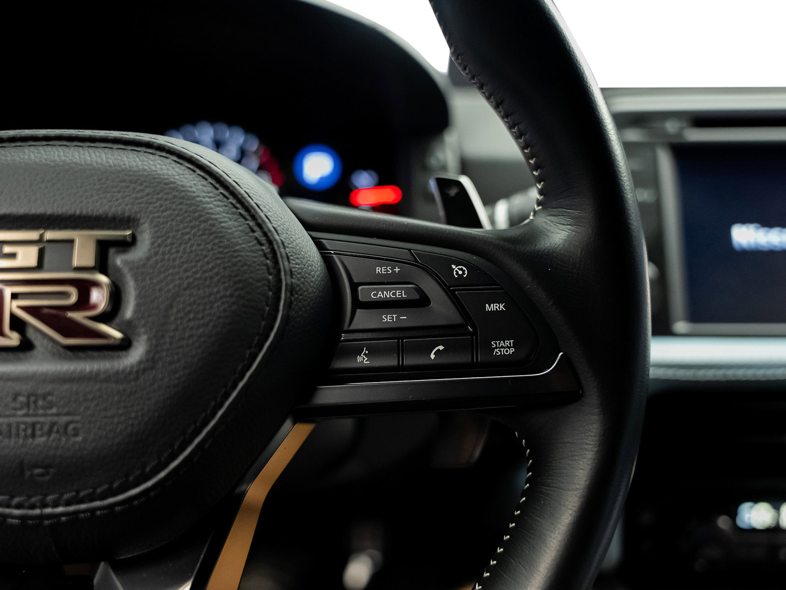 Used 2024 Nissan GT-R AWD/4WD image 44