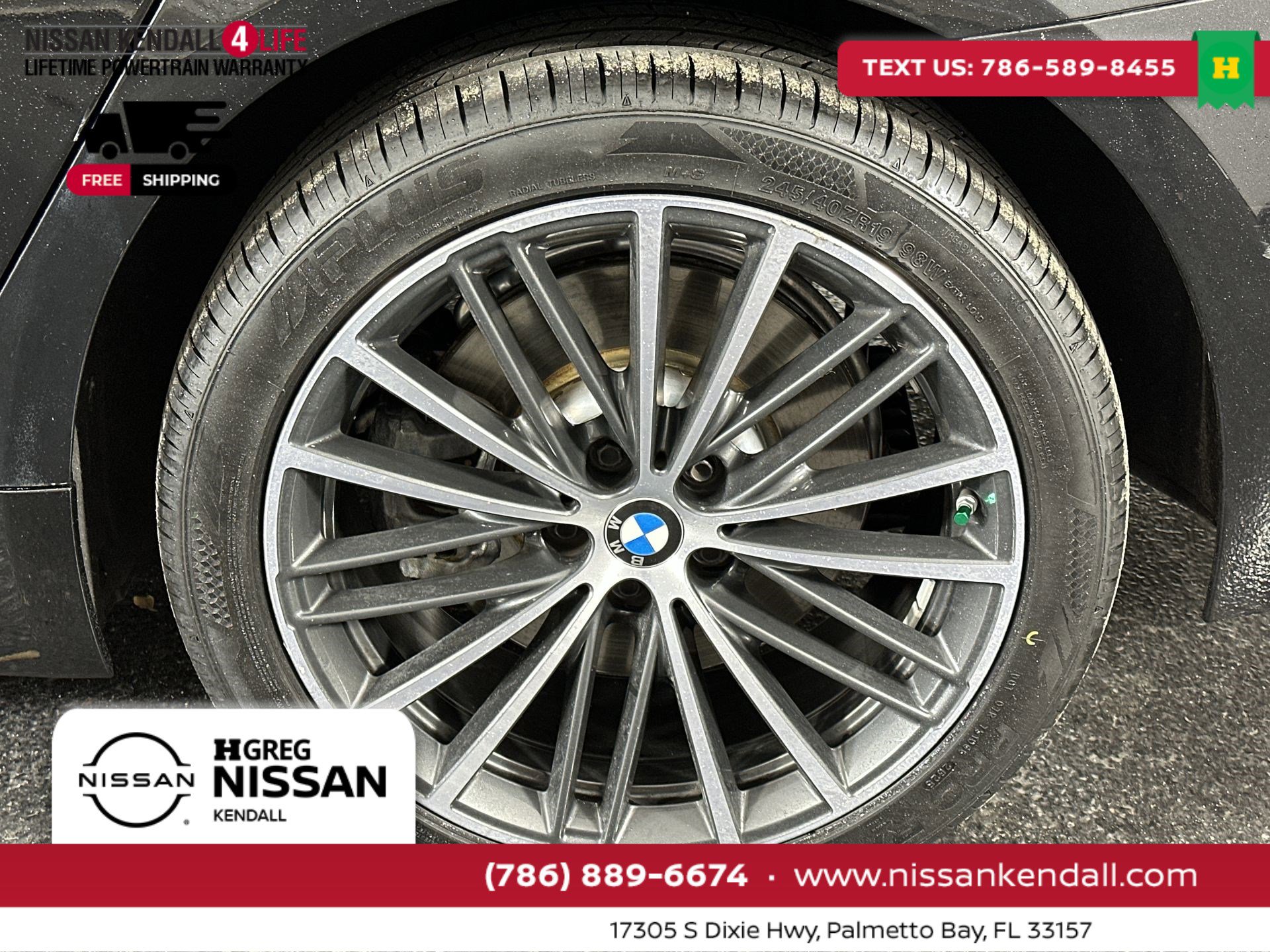 Used 2022 BMW 540i w/ Premium Package image 14