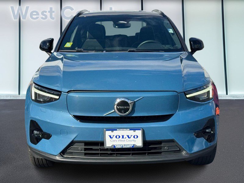 Used 2023 Volvo XC40 Recharge Ultimate w/ Protection Package Premier AWD/4WD image 10